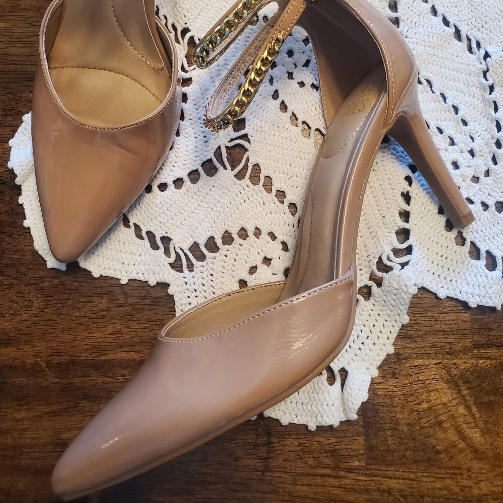 Mootsies Tootsies size 9 Pointed Toe Ankle Strap Heel ~Style Anjel~ Color Nude